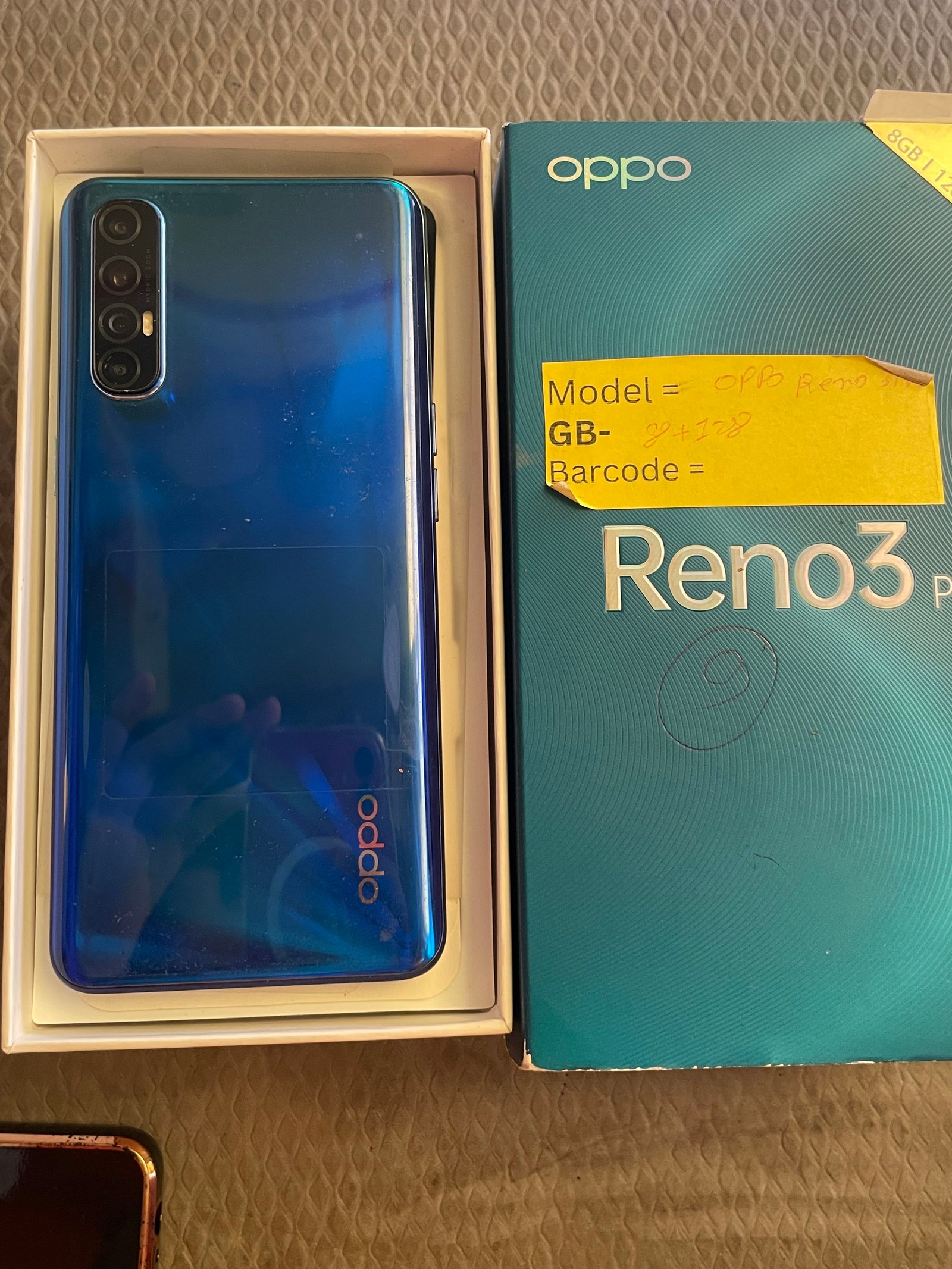 Oppo Reno 3 pro (8/128GB)