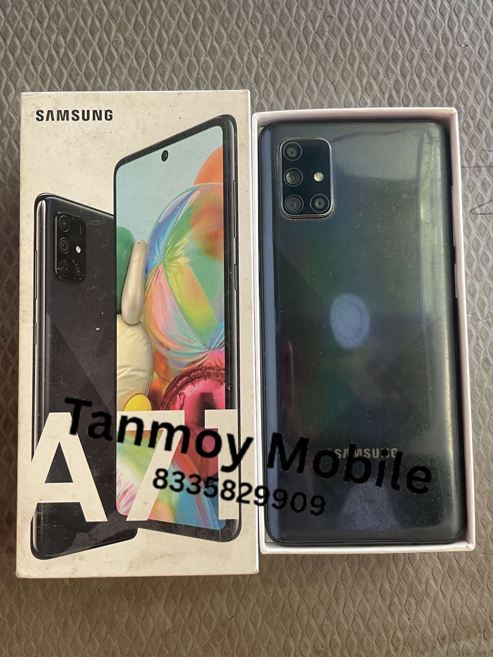 Samsung A71 (8/128)